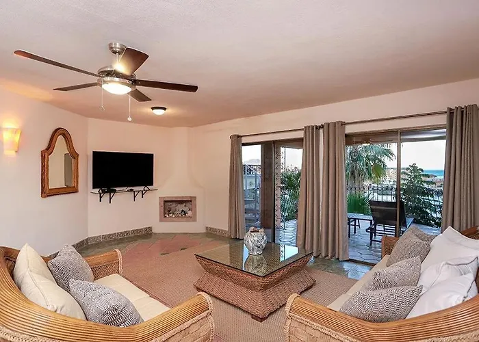 Casa Flamingo Cabo Luxurious Home, Spacious In El Pedregal Gated Community Сasa de vacaciones Cabo San Lucas