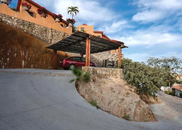 Сasa de vacaciones Casa Flamingo Cabo Luxurious Home, Spacious In El Pedregal Gated Community *