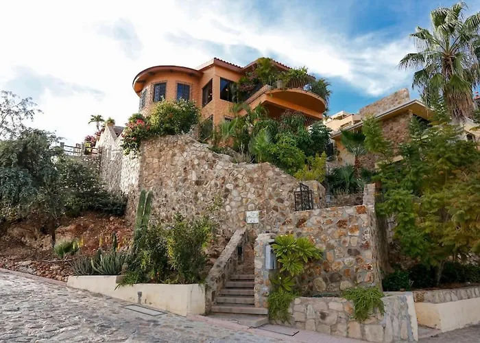 Сasa de vacaciones Casa Flamingo Cabo Luxurious Home, Spacious In El Pedregal Gated Community