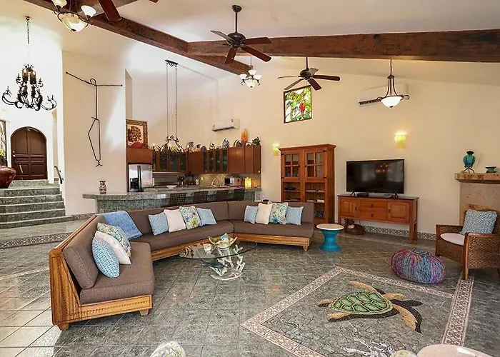 Casa Flamingo Cabo Luxurious Home, Spacious In El Pedregal Gated Community
