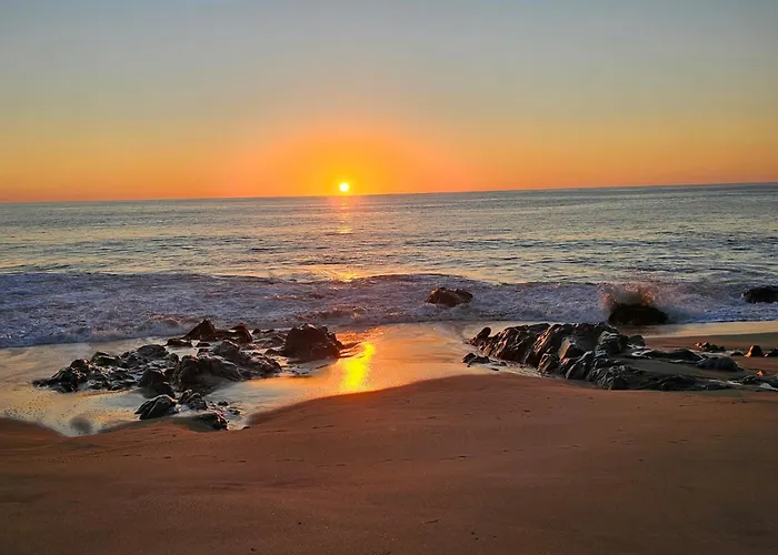 Casa Flamingo Cabo Luxurious Home, Spacious In El Pedregal Gated Community *